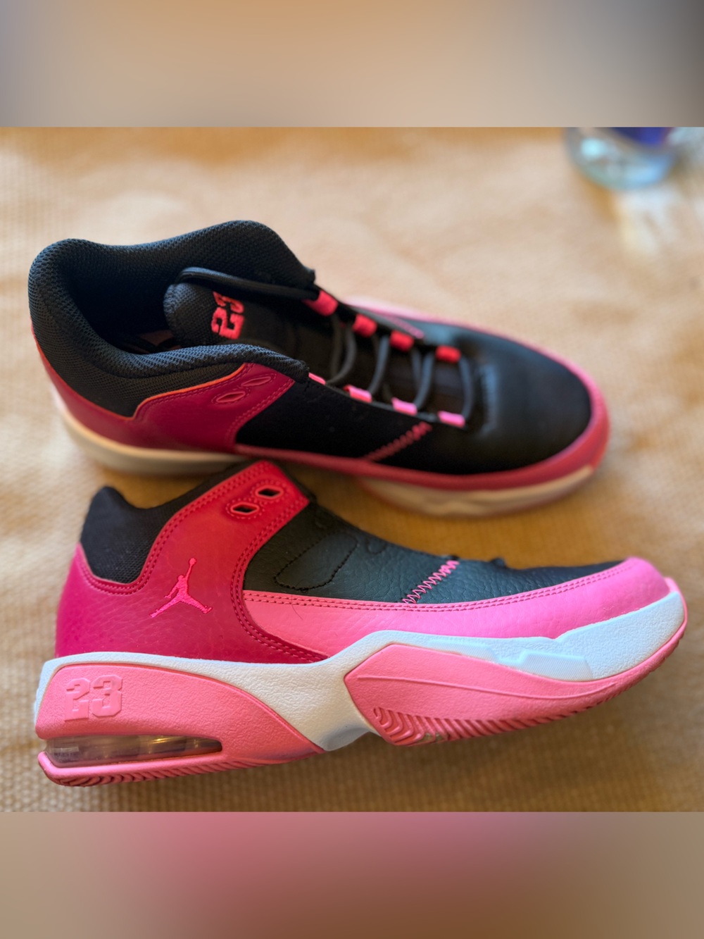 Air Jordan Max Aura 3